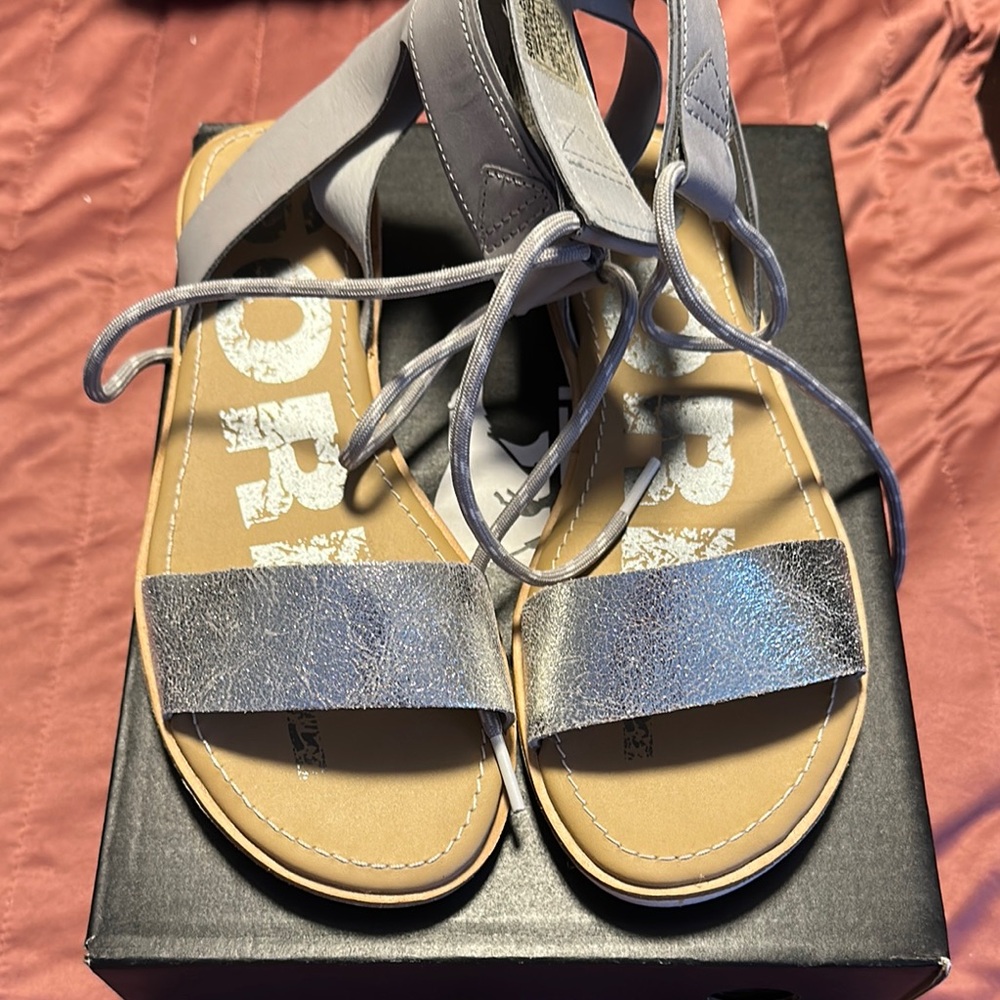 Sorel Tan and White Ankle Lace Sandals